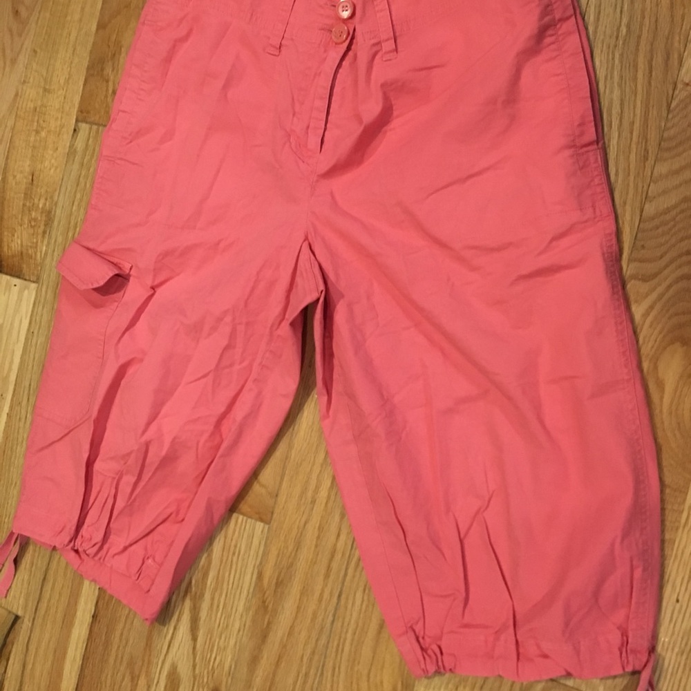 Women’s size 12 Liz &Co capri’s peachy pink nice